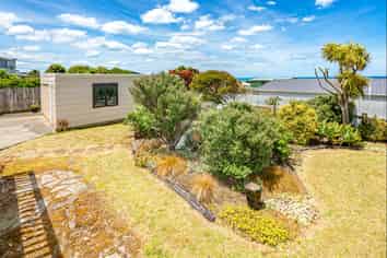 13 Okiwa Terrace, Waiinu Beach
