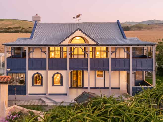 37b Gillies Crescent, Waimarama