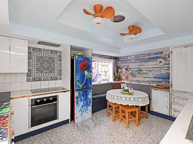 37b Gillies Crescent, Waimarama