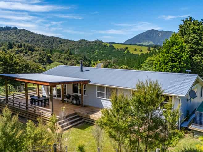 386 Pawarenga Road, Broadwood