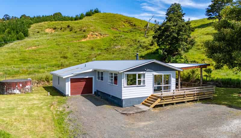 386 Pawarenga Road, Broadwood