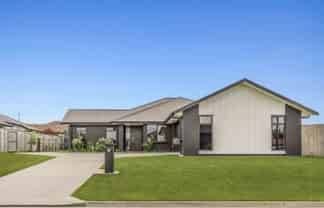 25 Earl Road, Matamata