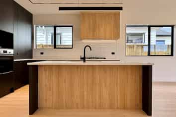 386 Te Taruna Drive, Milldale