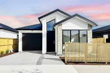 386 Te Taruna Drive, Milldale