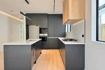 386 Te Taruna Drive, Milldale