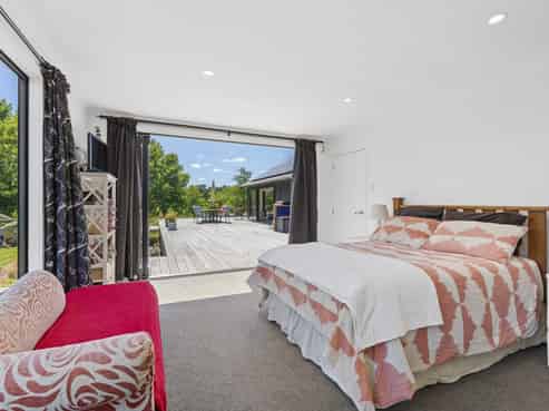 113 Dorset Road, Hillsborough