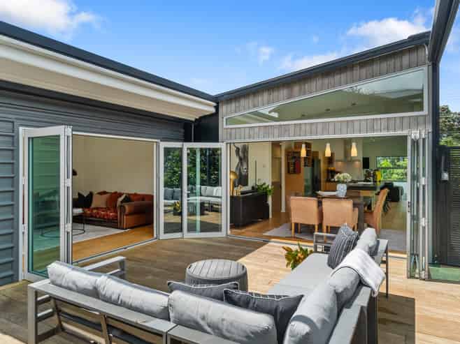 50 Ngataringa Road, Devonport