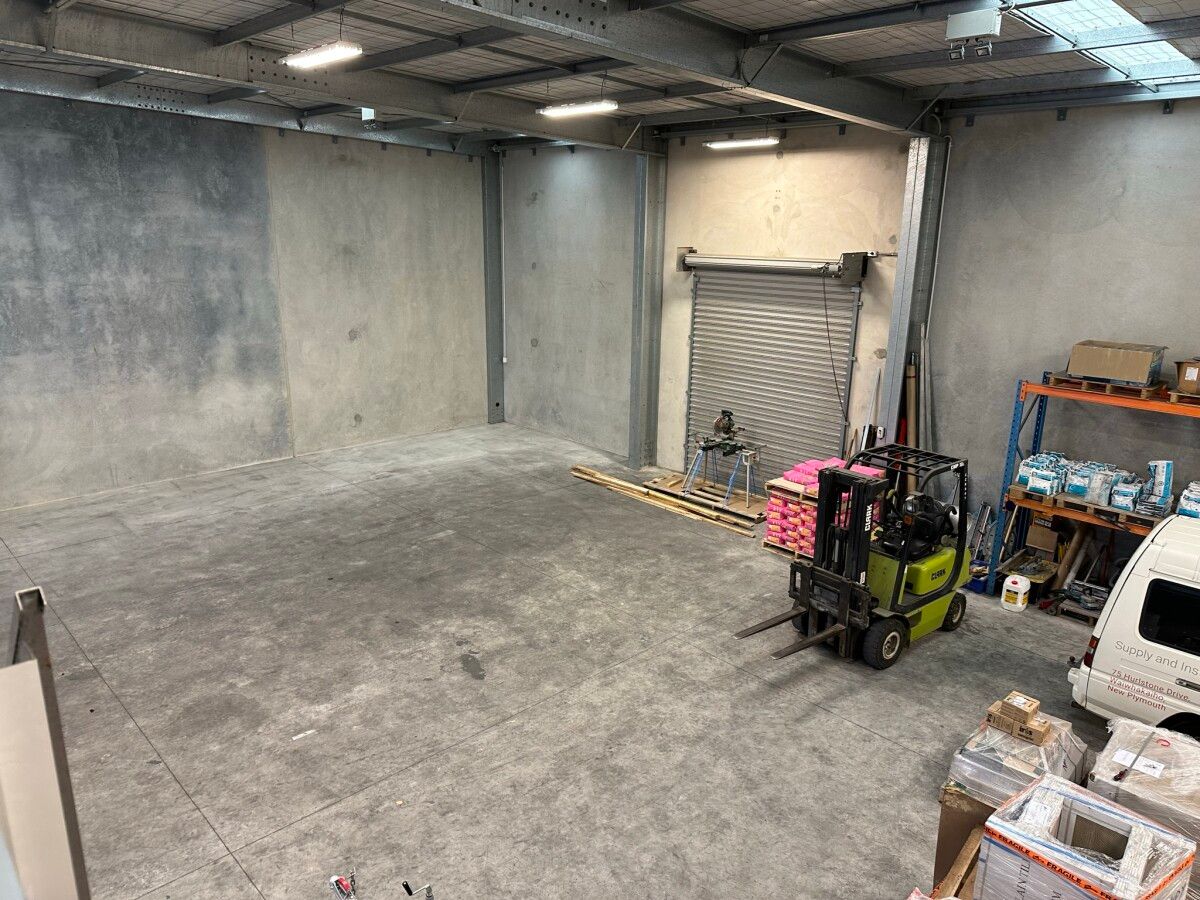 Hurlstone Drive Warehouse - Ansicht 5