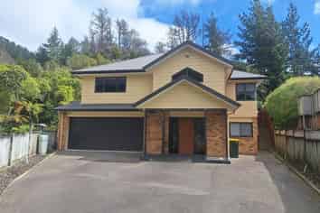 15B Raukawa Street , Stokes Valley