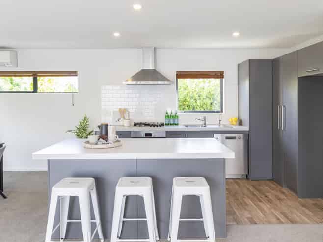 2/18 Lamorna Road, Parklands