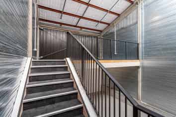 High-Spec 127sqm Unit - Central Penrose