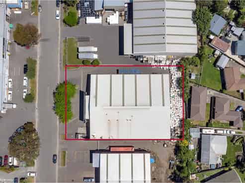 Gate way to the north - 1,421sqm in Belfast
