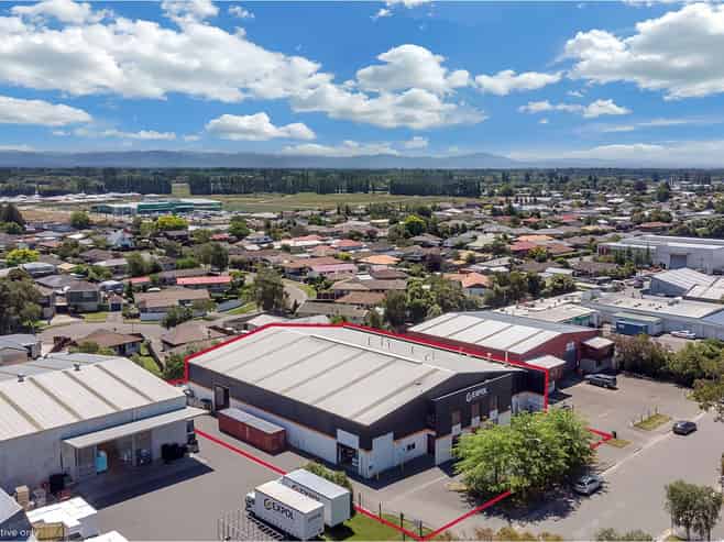 Gate way to the north – 1,421sqm in Belfast