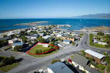 142 South Bay Parade, Kaikoura
