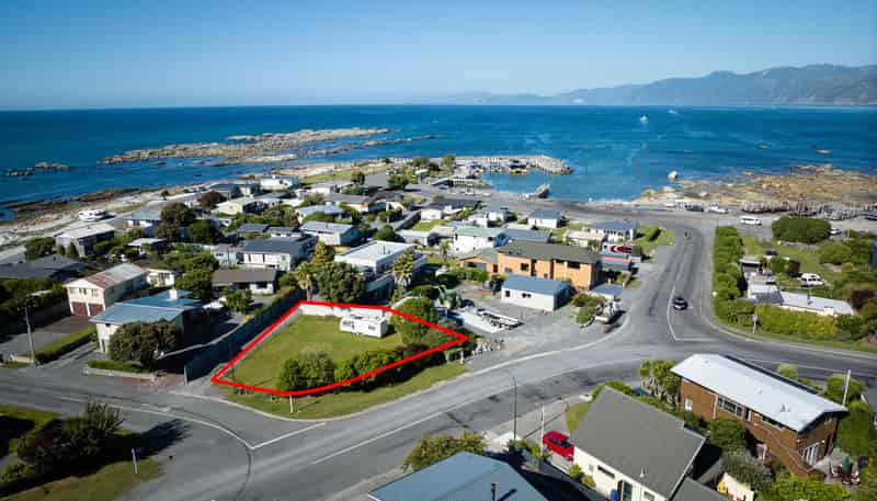 142 South Bay Parade, Kaikoura
