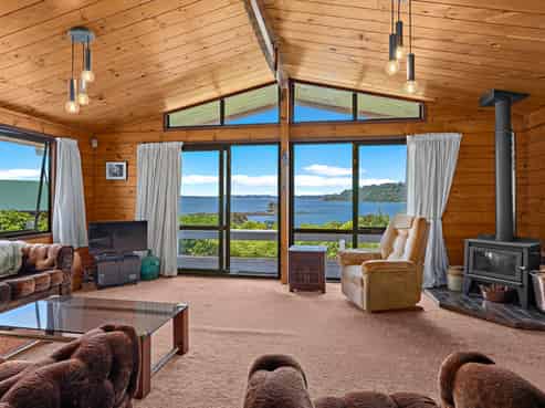 56 Grand View Road, Leigh