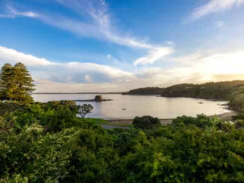 56 Grand View Road, Leigh