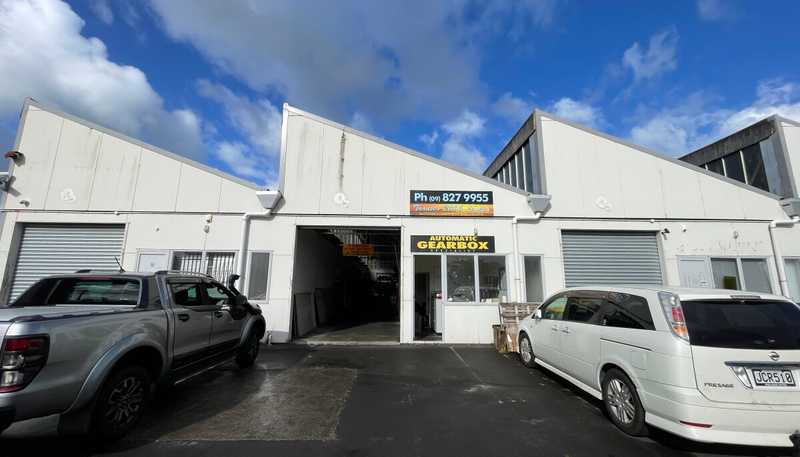 H2/44 Portage Road, New Lynn