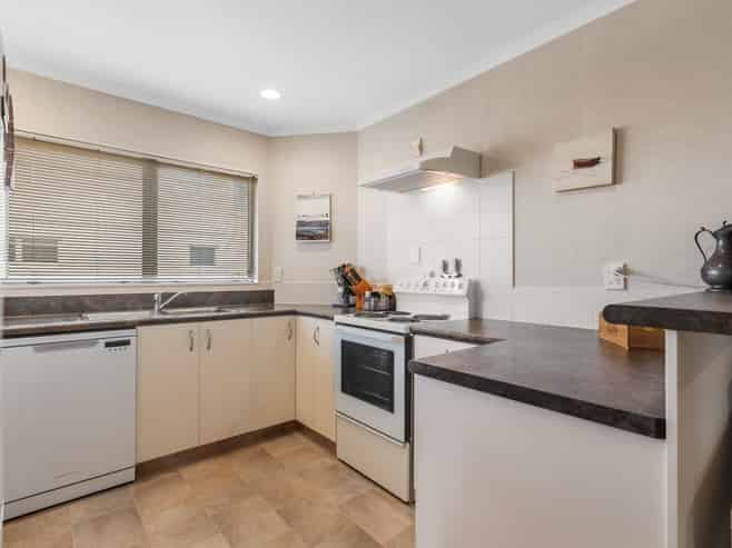 16A Wickham Place, Hairini