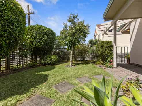 16A Wickham Place, Hairini