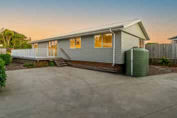 26A Callis Avenue, Opaheke