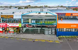 Cavendish Drive Office with Exposure