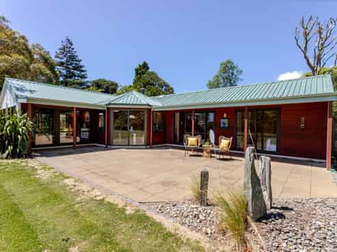 29 Ruahine Street, Dannevirke