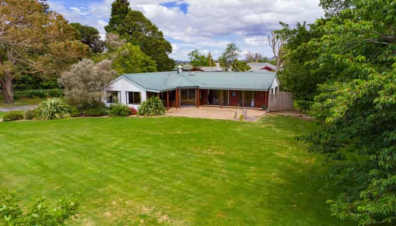 29 Ruahine Street, Dannevirke