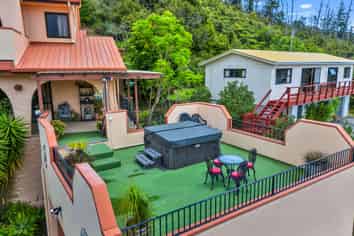 27 Windsor Drive, Tairua