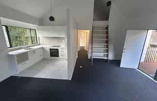 5A Lysander Crescent, Beach Haven