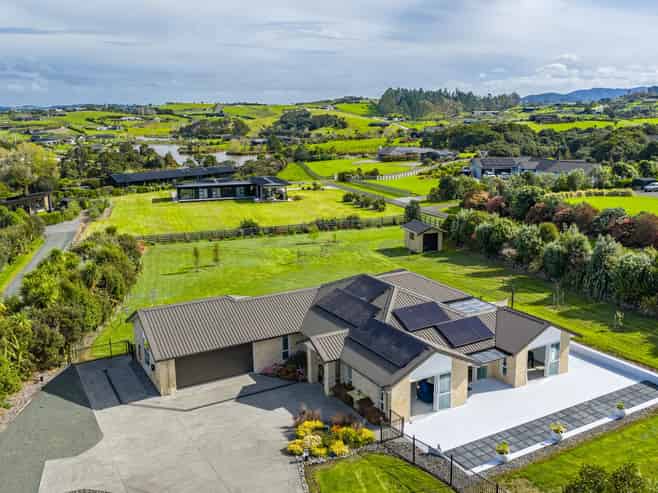 15 Woodleigh Lane, Mangawhai Heads