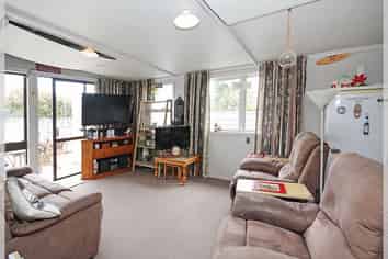 47 Edinburgh Terrace, Foxton Beach