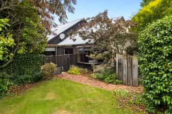 30 Farm Road, Allenton