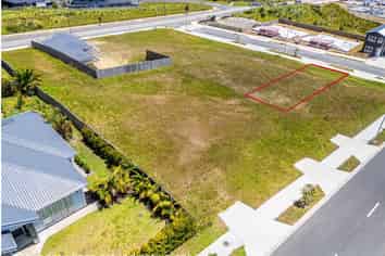 9 Kowaitau Avenue, Beachlands