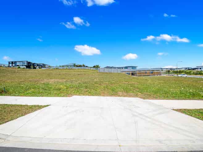 7 Kowaitau Avenue, Beachlands