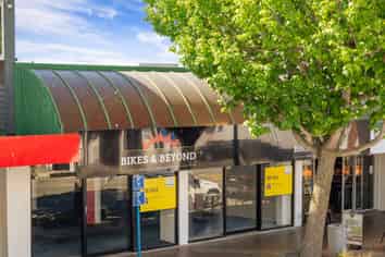 Your Throne Awaits - 63 Queen Street