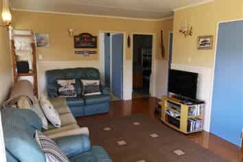 102A Tui Road, Whangamata