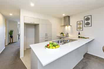 27 Divide Loop, Takanini