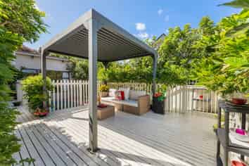 128 West Harbour Drive, West Harbour