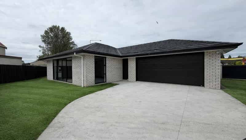 2 Johns Road, Belfast