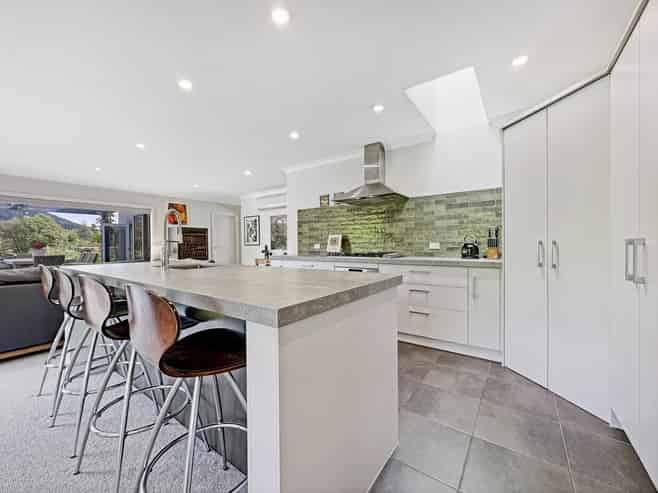 123 Lisland Drive, Kinloch