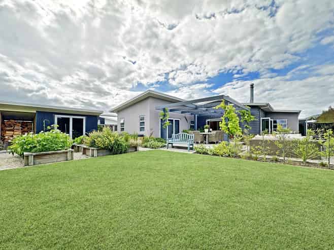 123 Lisland Drive, Kinloch