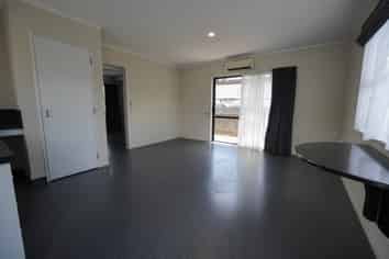 Manawatu / Whanganui - Address withheld