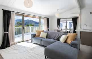 6 Ridge Road, Tairua