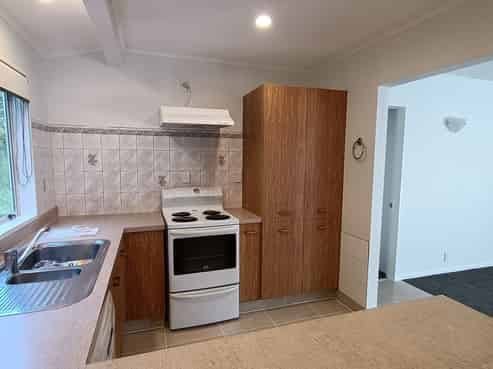 2/297 Ohiro Road , Brooklyn