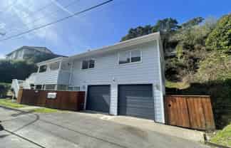 2/297 Ohiro Road , Brooklyn