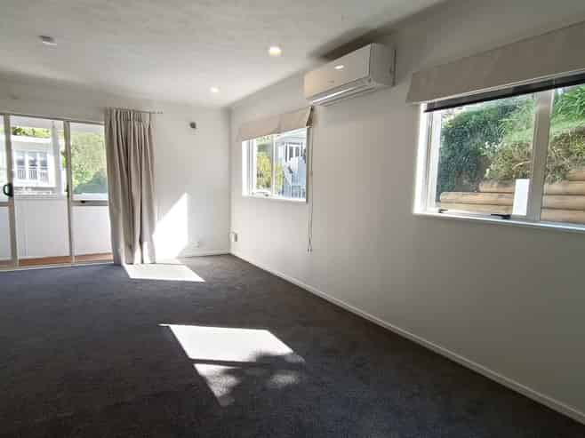 2/297 Ohiro Road , Brooklyn