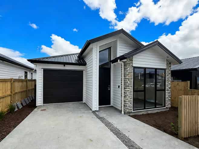 386 Te Taruna Drive, Milldale