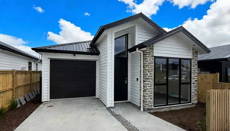 386 Te Taruna Drive, Milldale