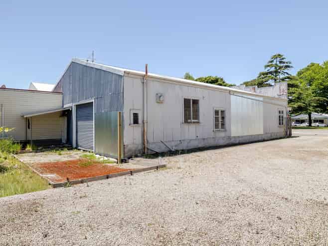 Telegraph Market - Business For Lease